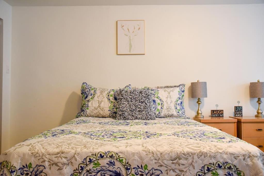Photo of Bedroom in South Hills