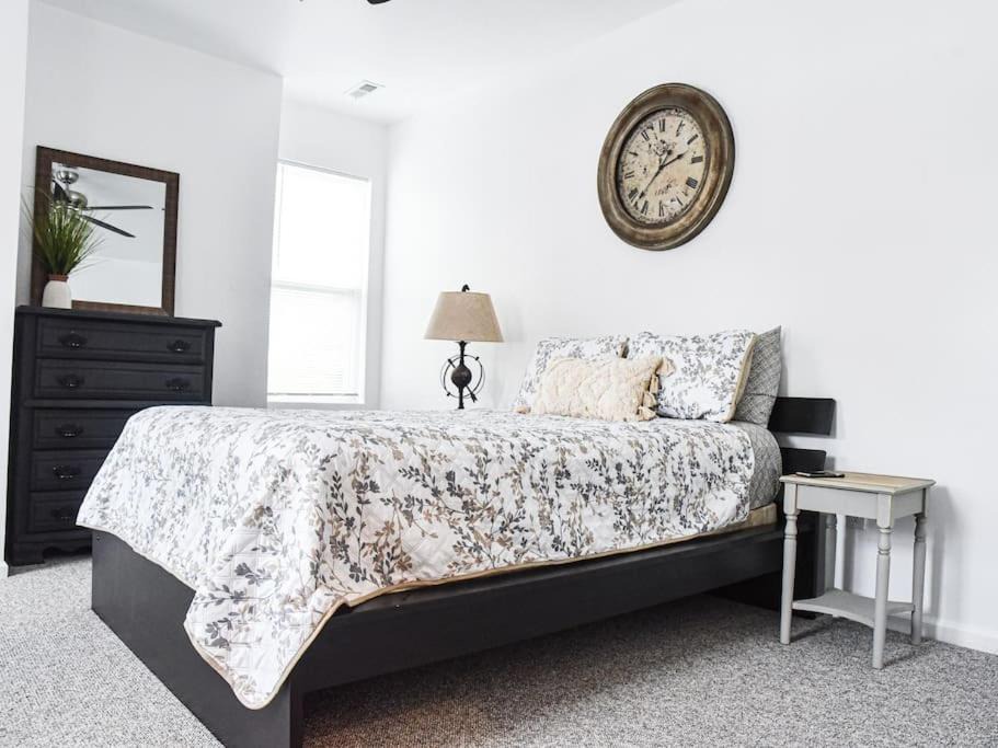Photo of Bedroom in Mount Washington