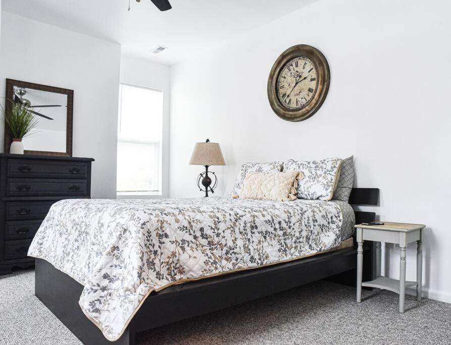 Photo of Bedroom in Mount Washington