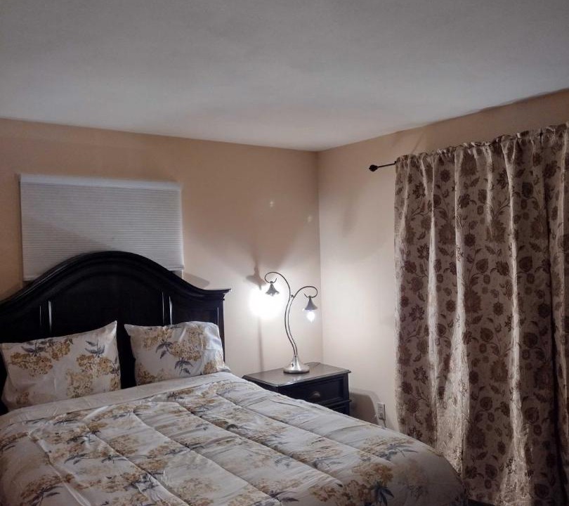 Photo of Bedroom in Newtonville