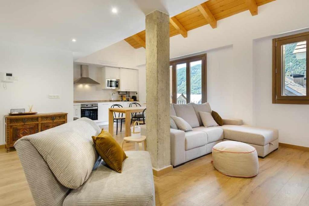 Photo of Livingroom in Villanua