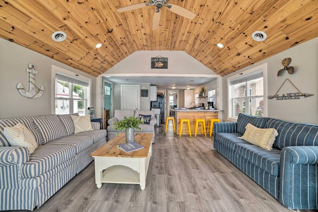Photo of Livingroom in Prudenville