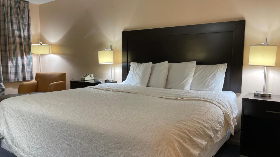 Photo of Bedroom in Harrisonville