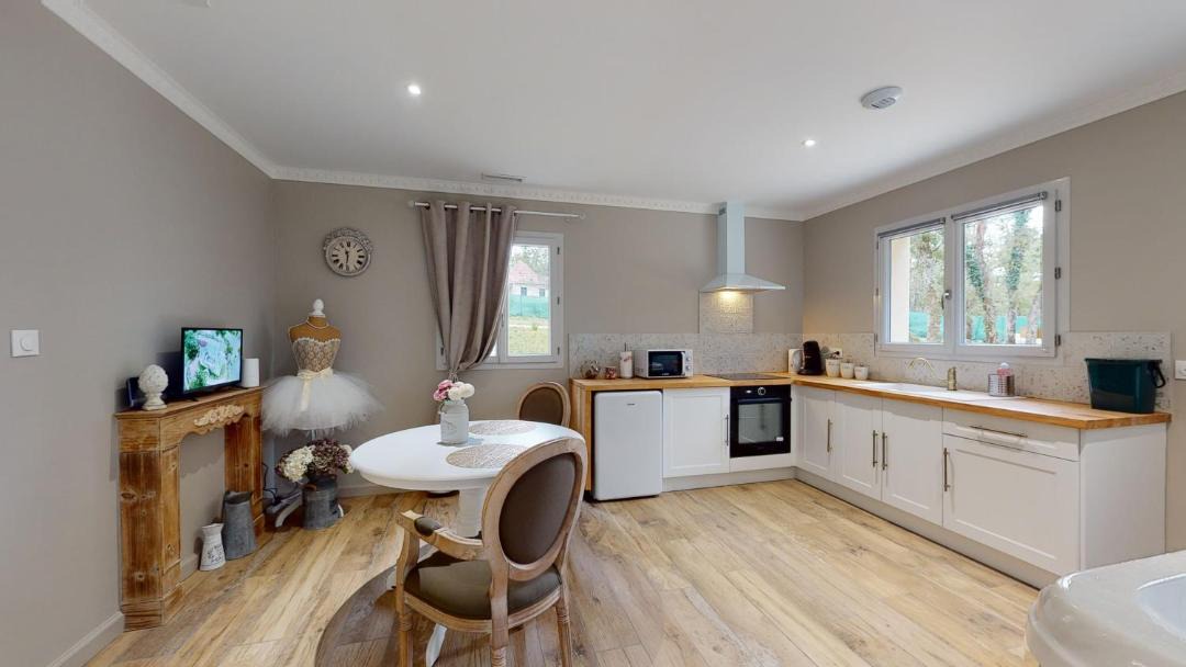 Photo of Livingroom in Saint-Chamassy