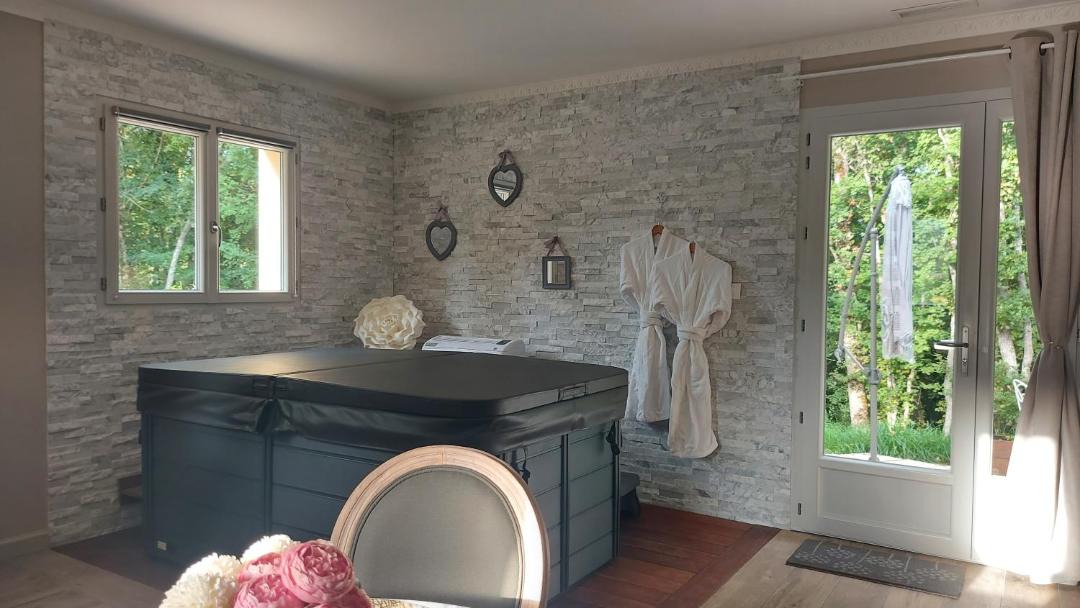 Photo of Bathroom in Saint-Chamassy