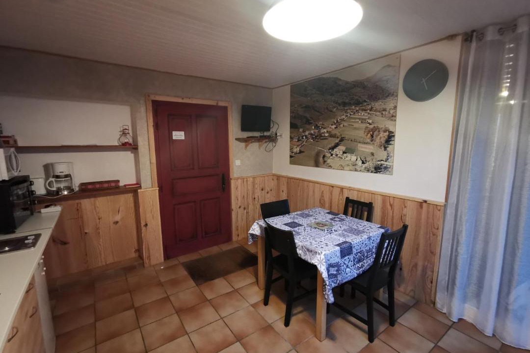 Photo of Kitchen in Campan