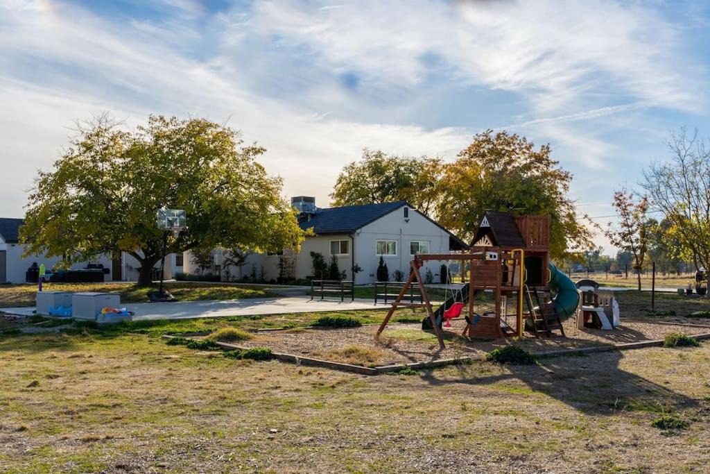 Photo of Others in Elverta