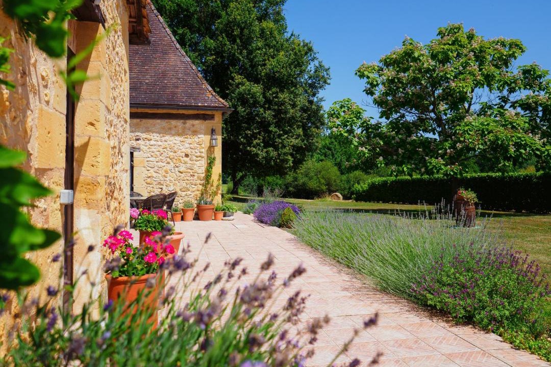 Photo of Others in Lanquais