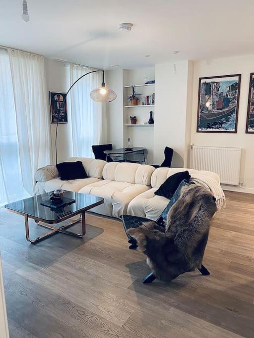 Photo of Livingroom in North End