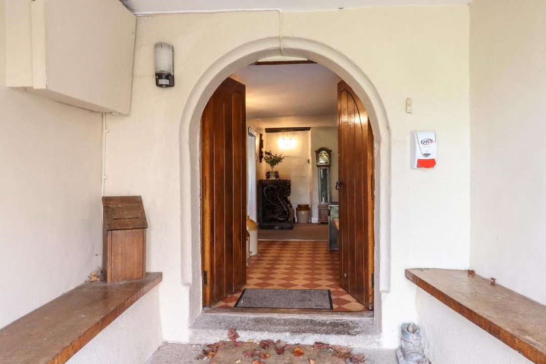 Photo of Others in Teigngrace