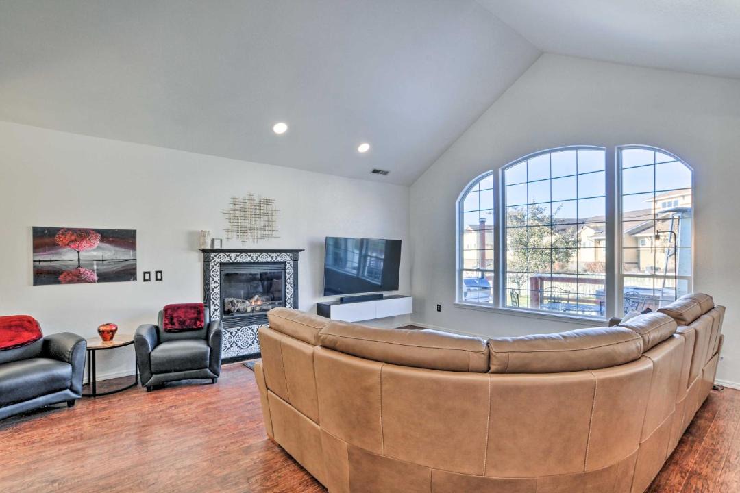 Photo of Livingroom in Altamont