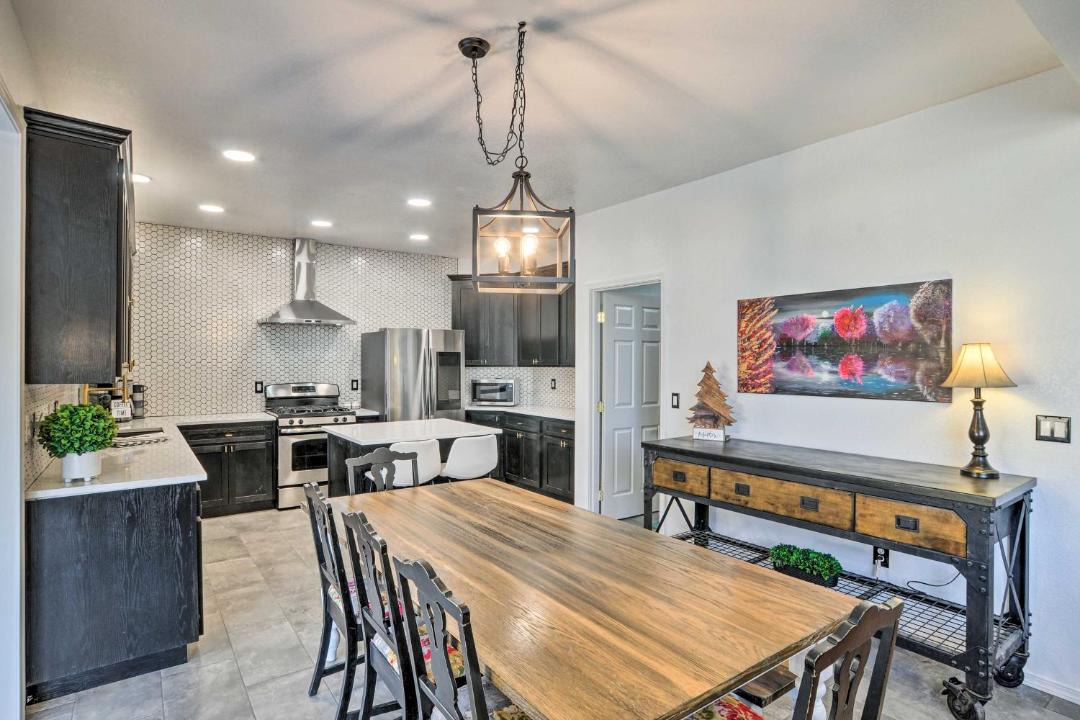 Photo of Others in Altamont