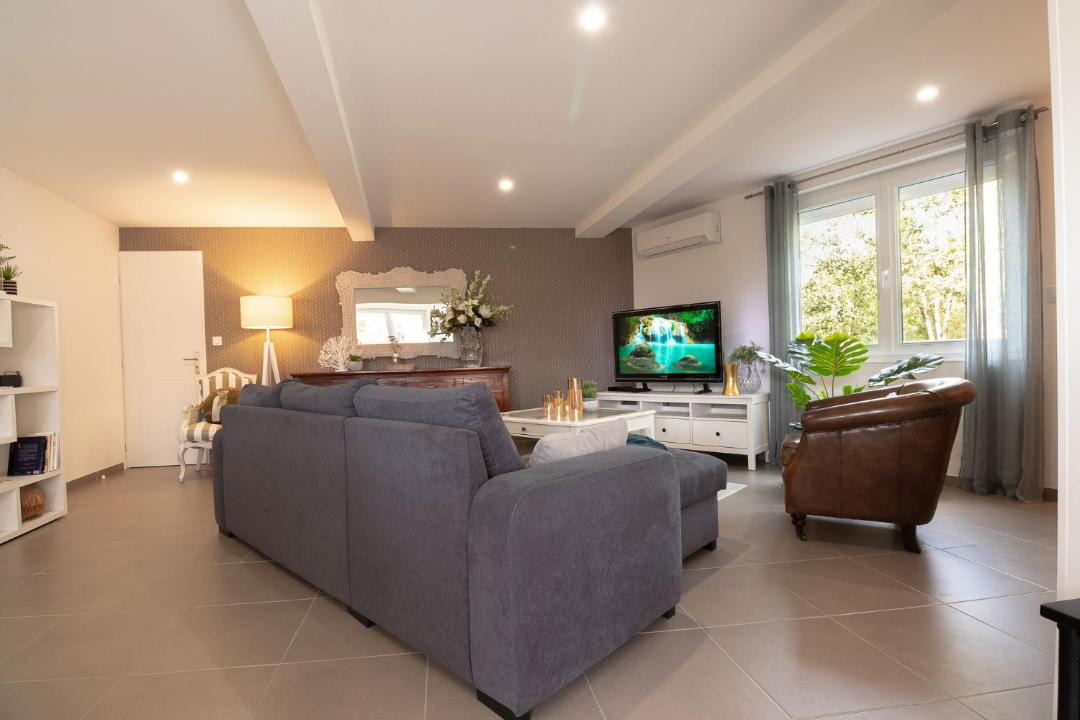 Photo of Livingroom in Lacourt-Saint-Pierre