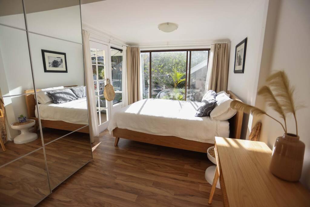 Photo of Others in Avalon Beach