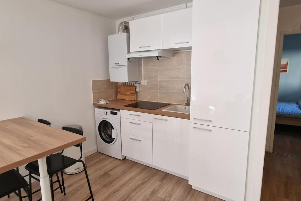 Photo of Kitchen in Cote Est Soquence