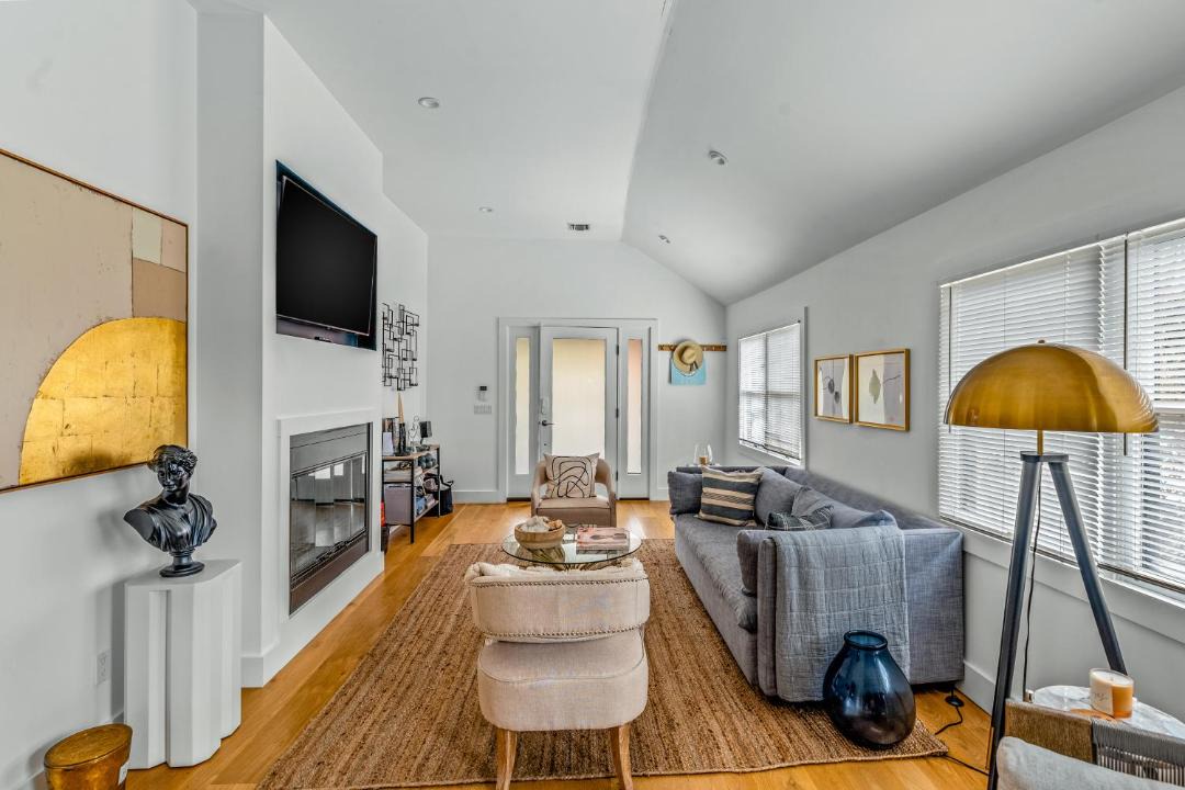 Photo of Others in Pipes Cove