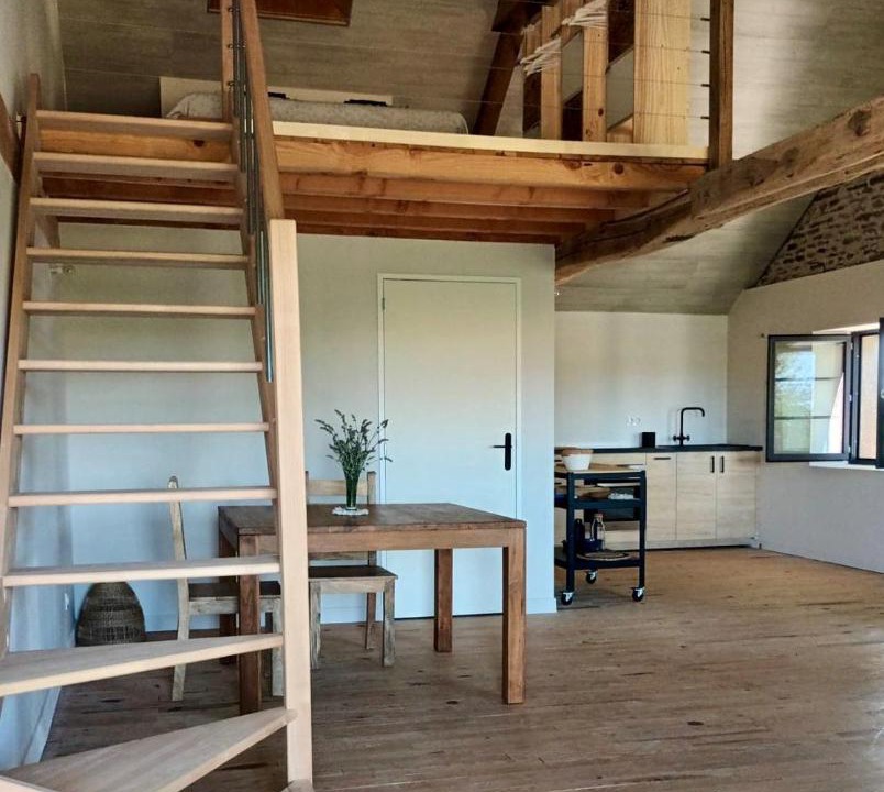 Photo of Others in Crespin