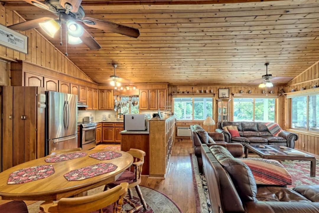 Photo of Livingroom in Clayton