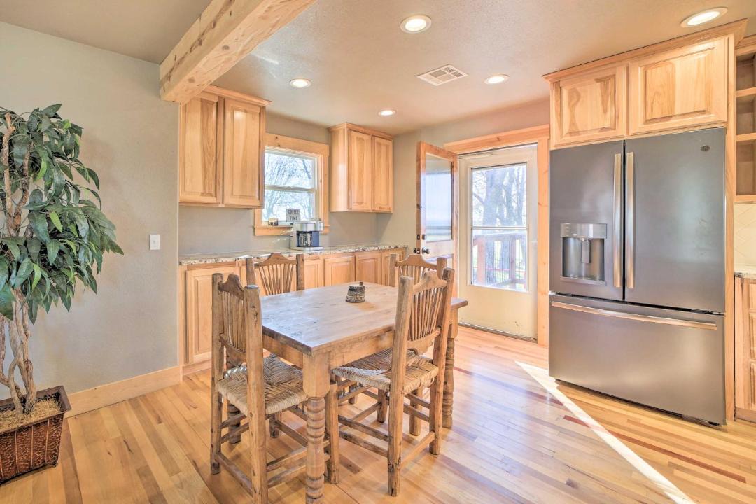 Photo of Livingroom in Claremore