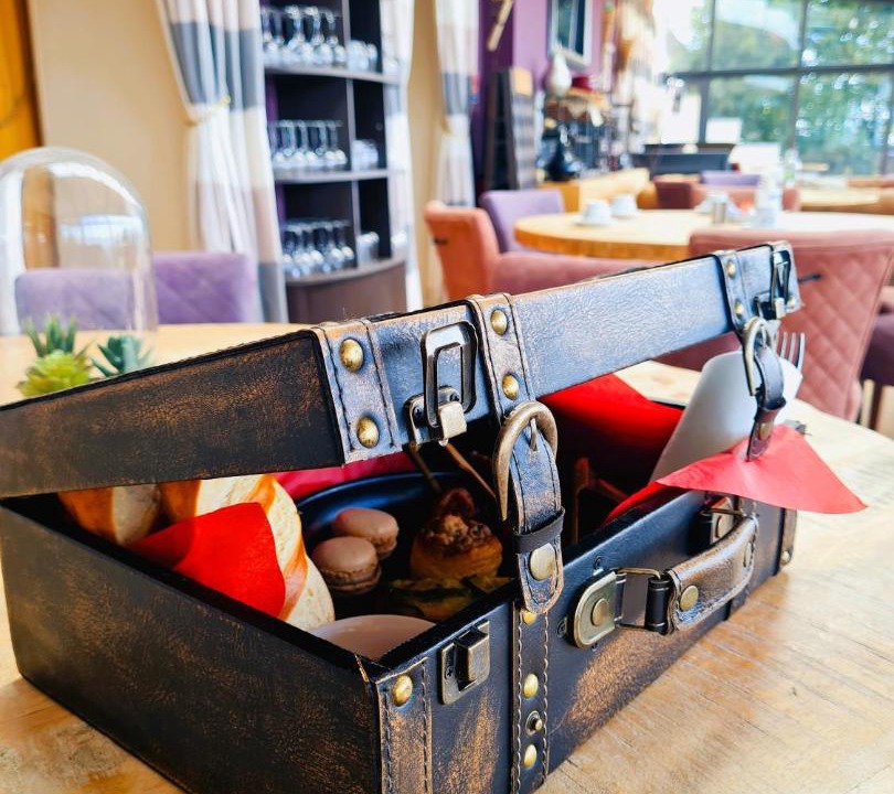 Photo of Others in Cassel