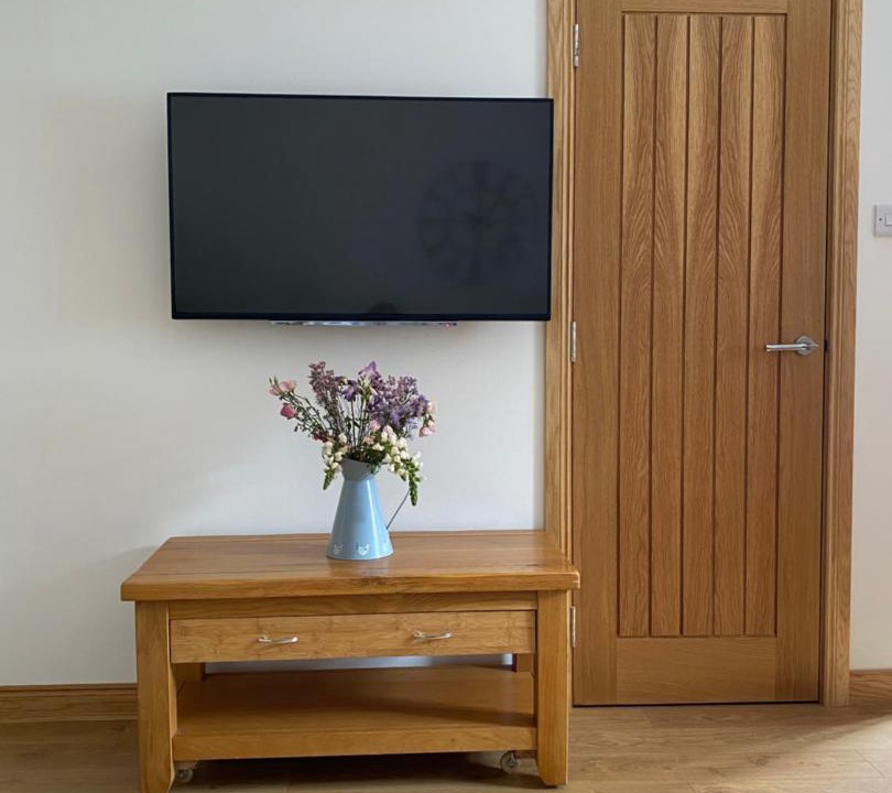 Photo of Others in Maud