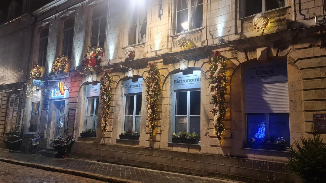 Photo of Others in Arras