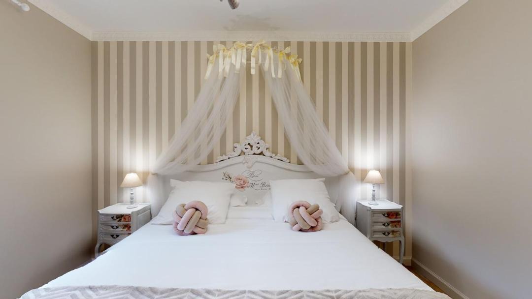 Photo of Bedroom in Saint-Chamassy