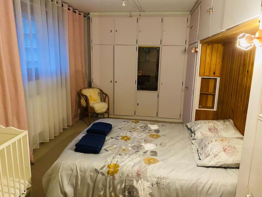 Photo of Bedroom in Saint-Lambert