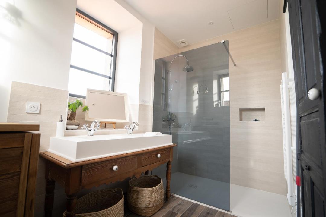 Photo of Bathroom in La Plaine-sur-Mer