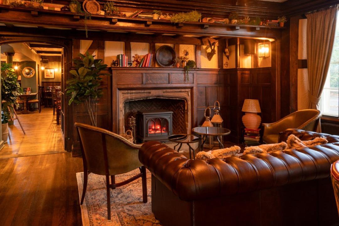 Photo of Livingroom in Burford