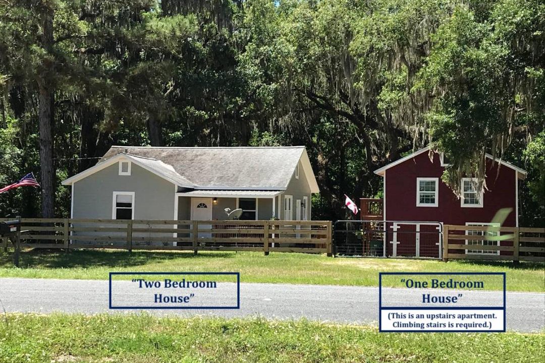 Photo of Others in Micanopy