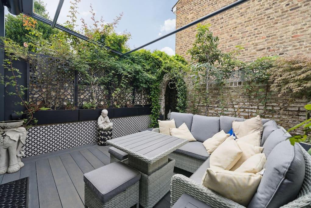 Photo of Patio Balcony in South Richmond