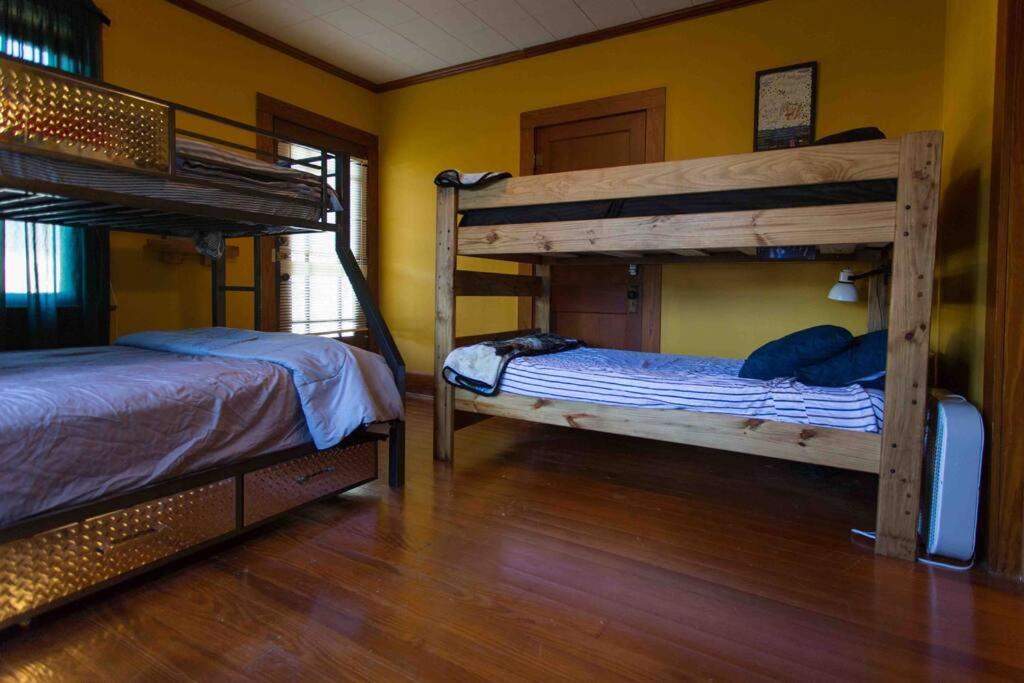 Photo of Bedroom in Downtown