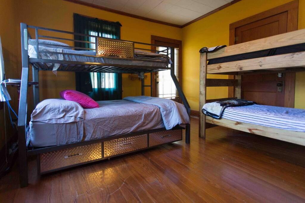 Photo of Bedroom in Downtown