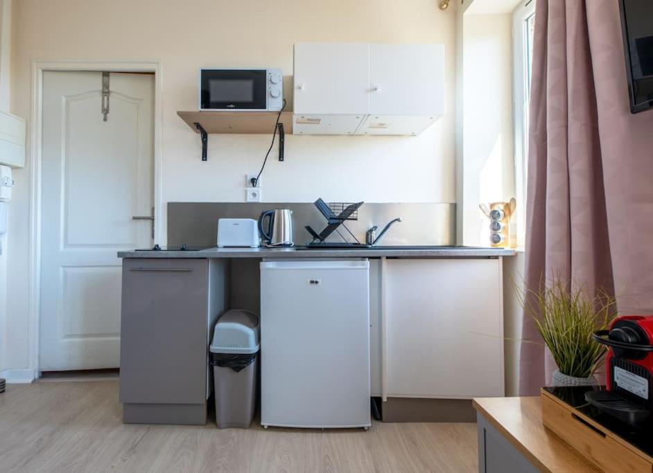 Photo of Kitchen in Nazelles-Negron