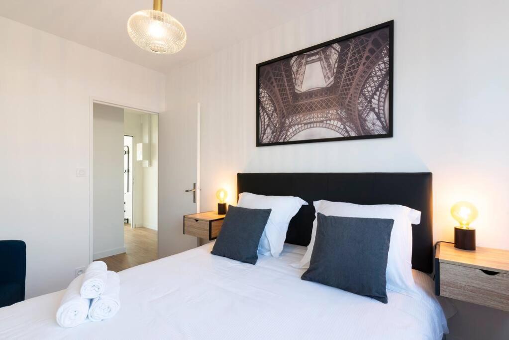 Photo of Bedroom in Haussonville-Blandan-Mon Desert-Saurupt