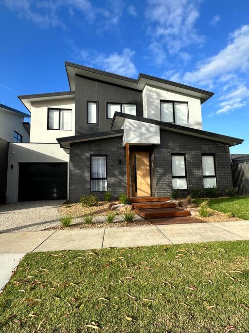 Photo of Buildings in Grantville