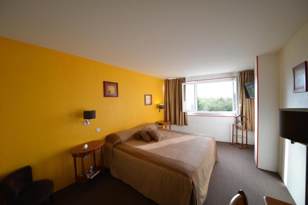 Photo of Others in Montlucon