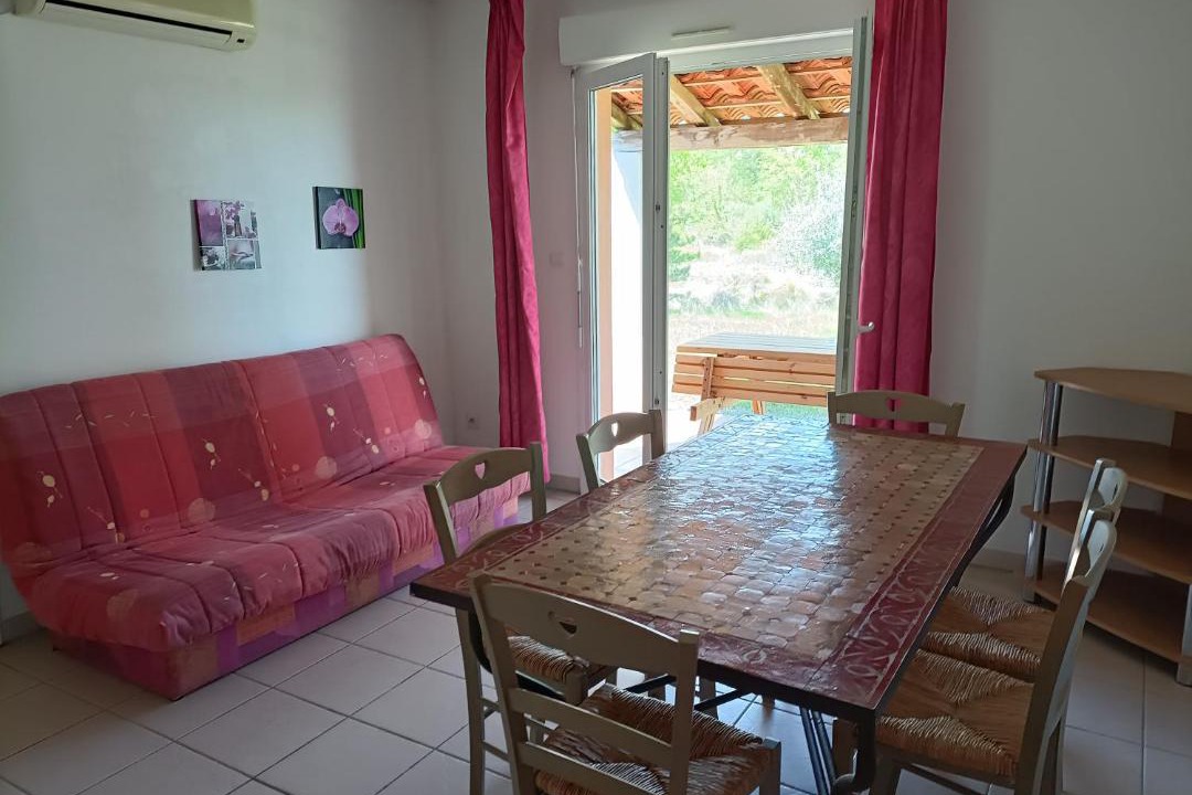 Photo of Livingroom in Grospierres