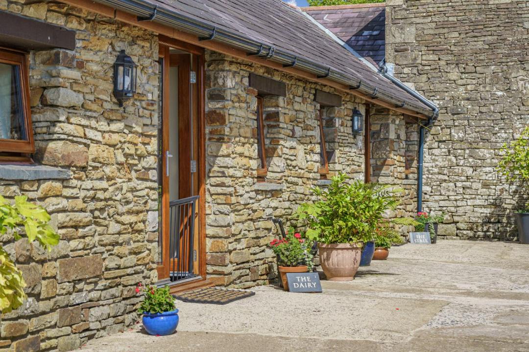 Photo of Others in Llanrhidian Higher