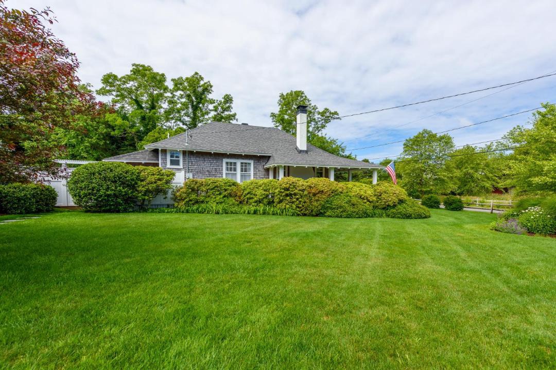 Photo of Others in East Chop