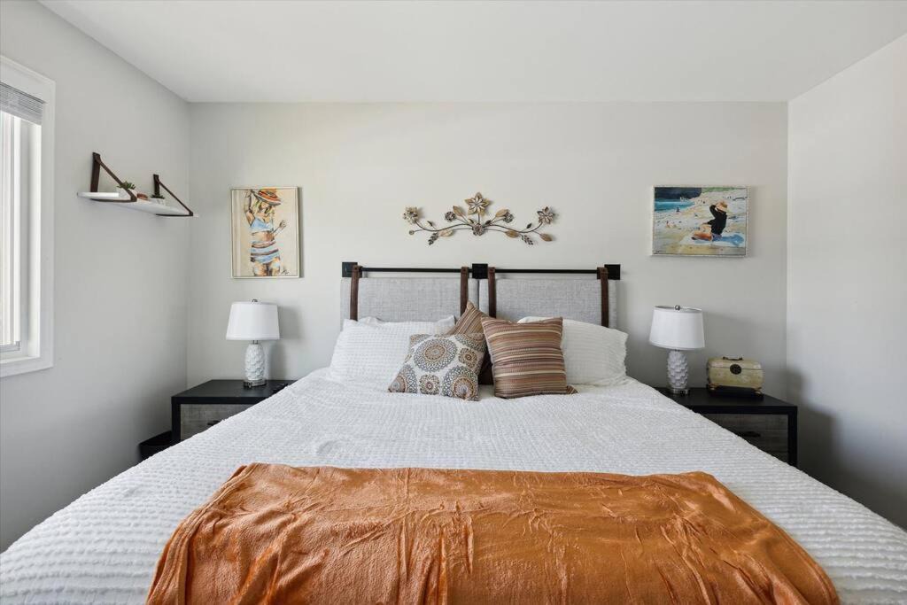 Photo of Bedroom in Bay City