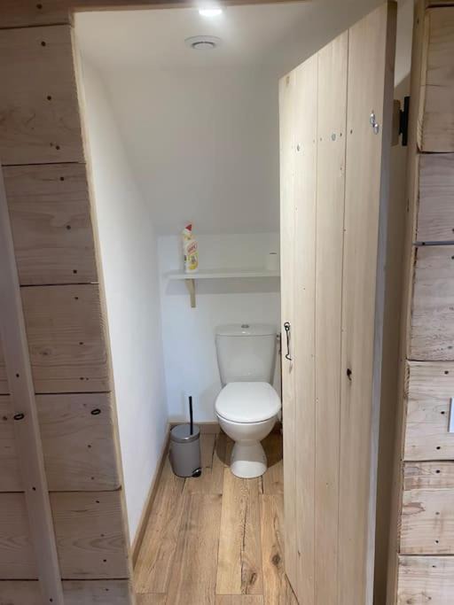 Photo of Bathroom in Saint-Martin-des-Pezerits