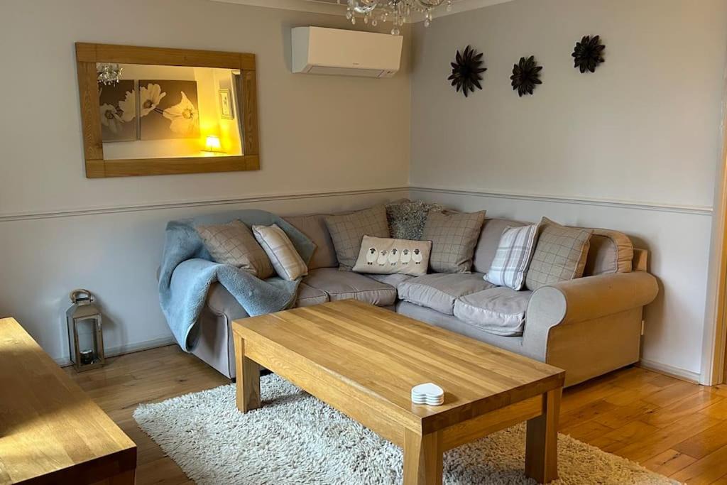 Photo of Livingroom in Haddenham