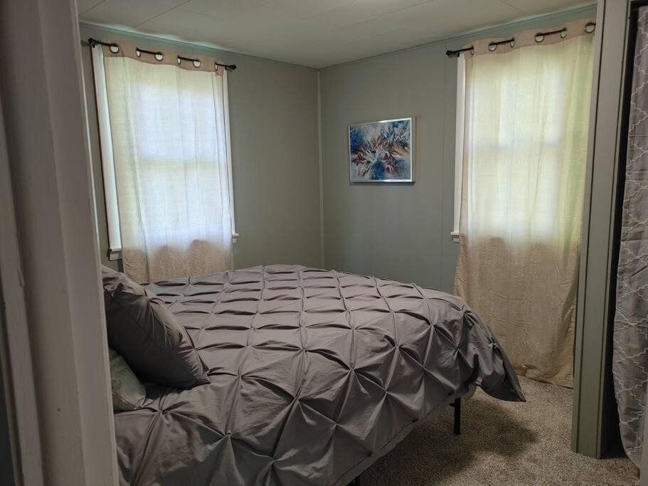 Photo of Bedroom in Milltown