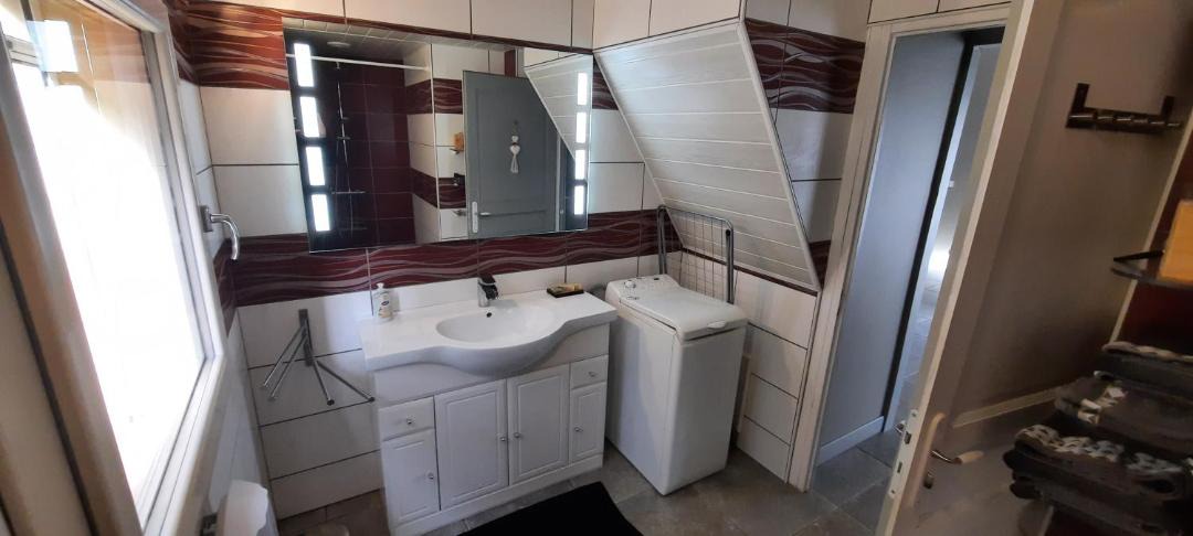 Photo of Bathroom in Calviac-en-Perigord