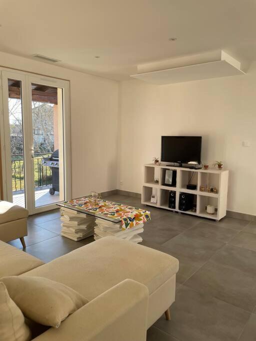 Photo of Livingroom in Vezenobres