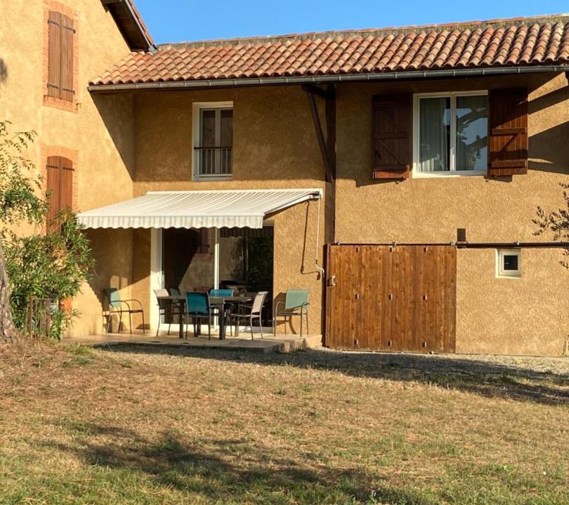 Photo of Buildings in Astarac Arros en Gascogne
