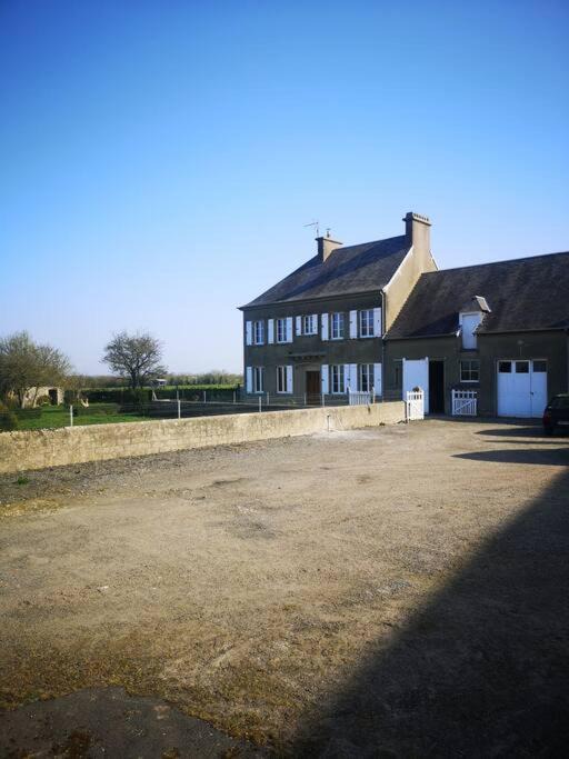 Photo of Buildings in Sainte-Mere-Eglise
