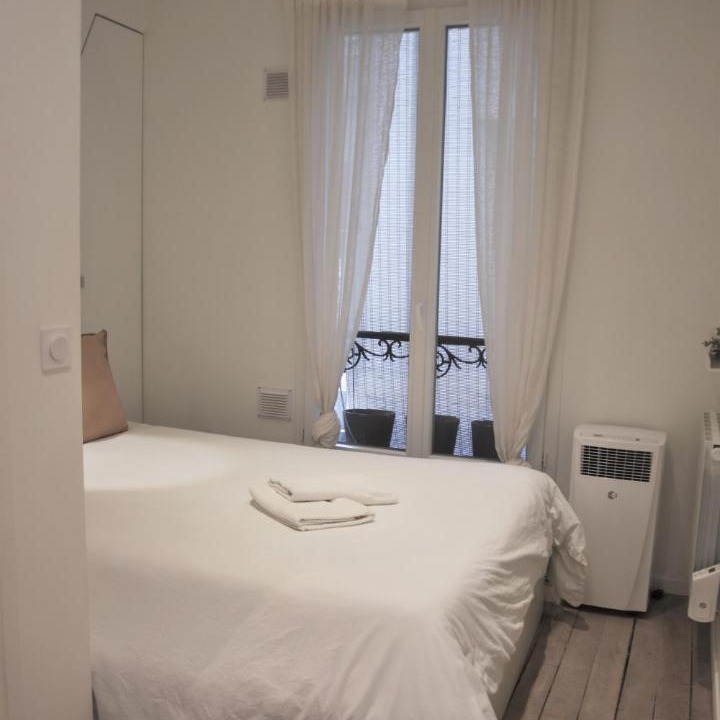 Photo of Bedroom in Porte-Saint-Martin